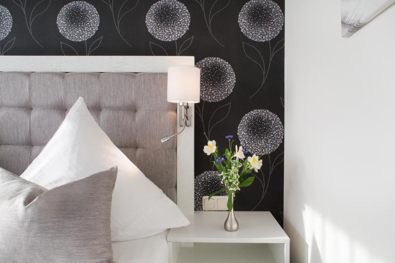 Hafenhotel Pommernyacht Ueckermünde Екстериор снимка