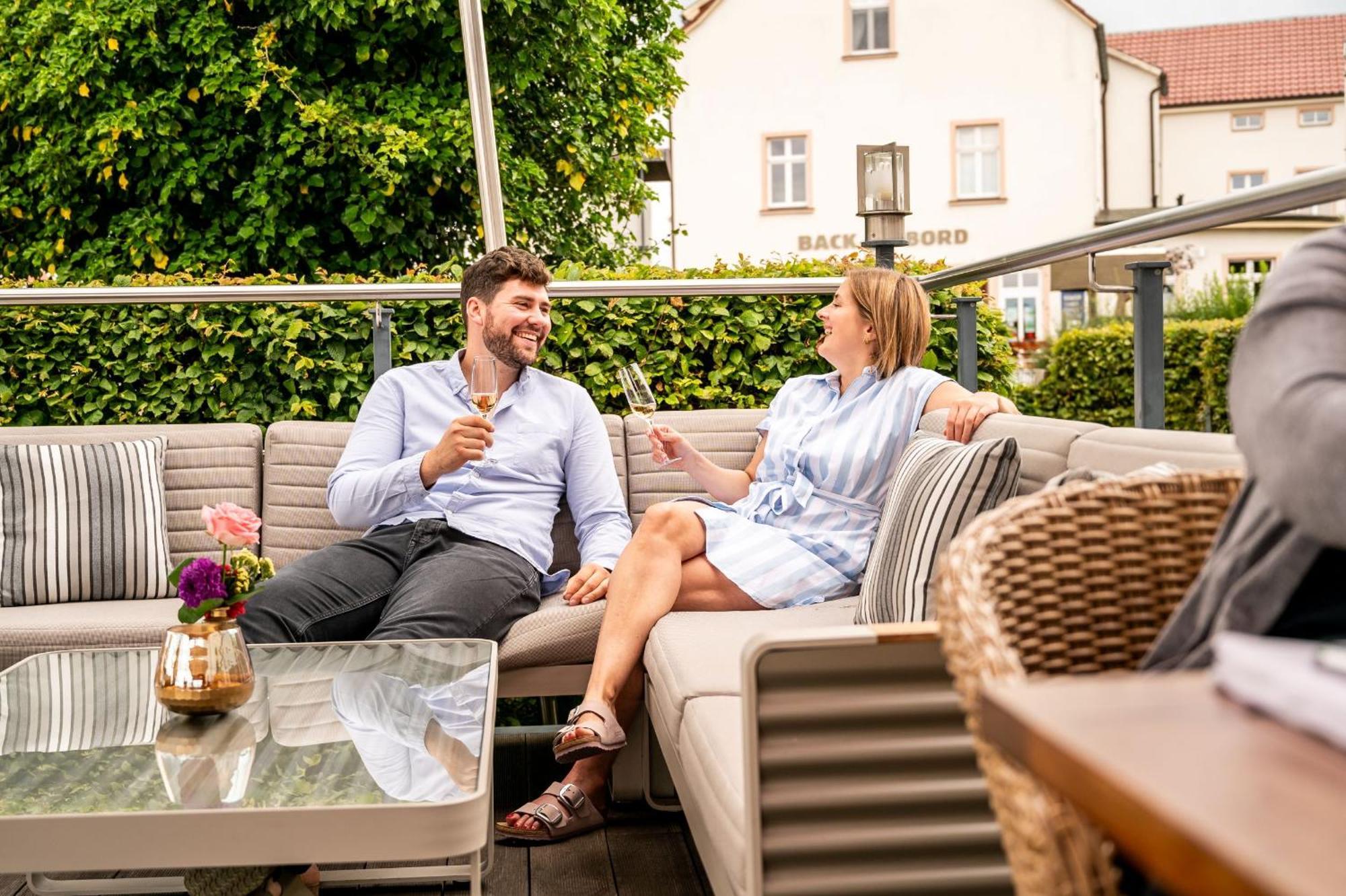 Hafenhotel Pommernyacht Ueckermünde Екстериор снимка